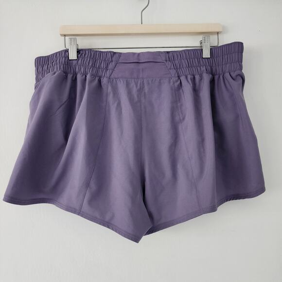 NEW Nike Dri-Fit training shorts lined running athletic womens size XL - Picture 3 of 4